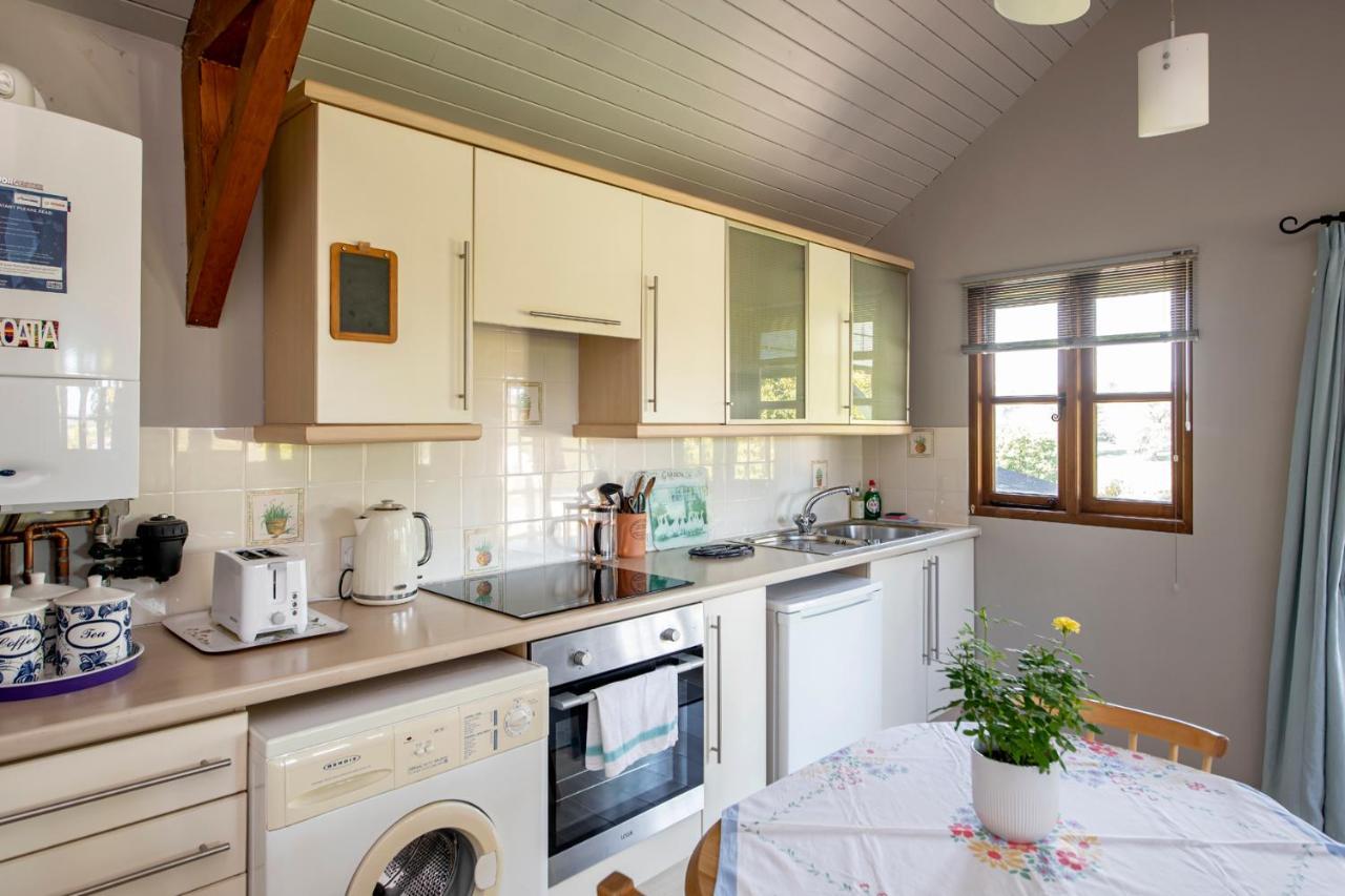 Beautiful Cottage With Stunning Views In Box Бокс Экстерьер фото